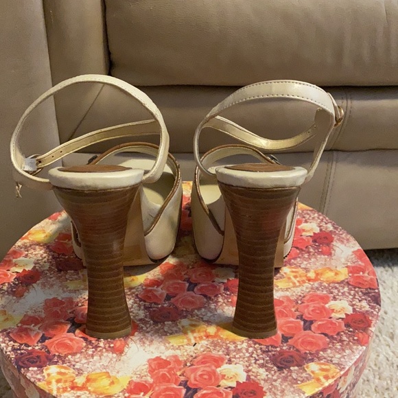 K.I.S. heels - Picture 3 of 10